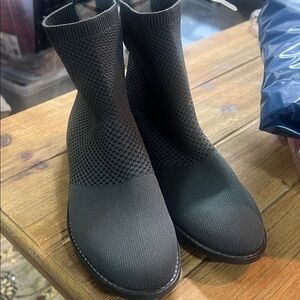 NWOT Eileen Fisher Jude Recycled Stretch Knit Bootie Gray